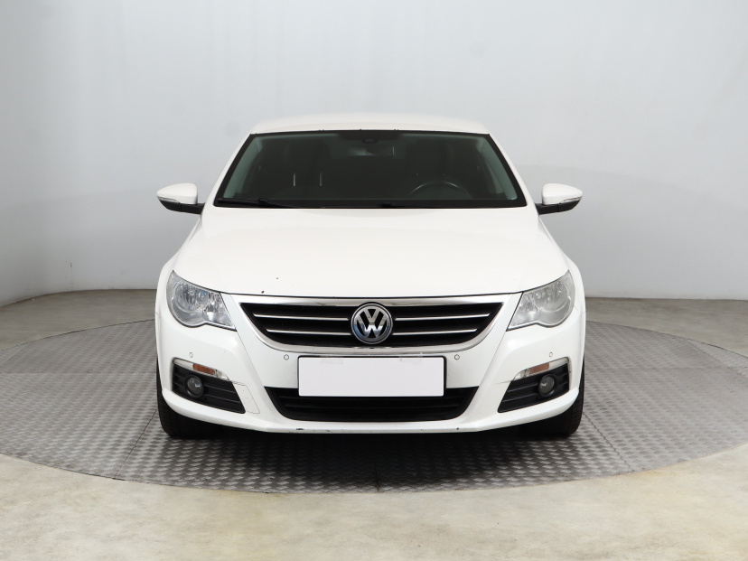 Volkswagen Passat CC, 2010