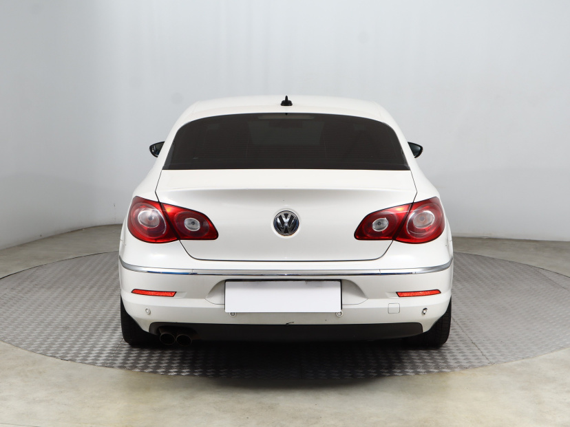 Volkswagen Passat CC, 2010
