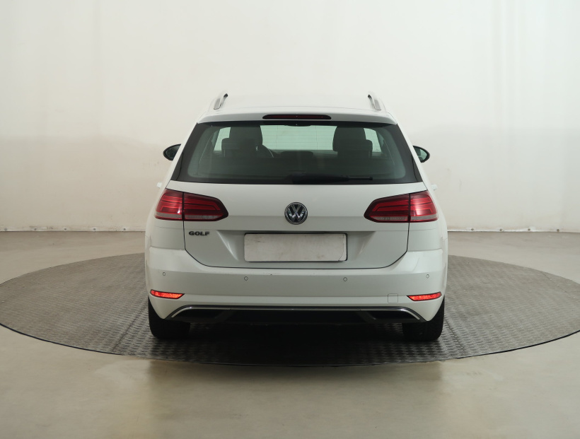 Volkswagen Golf, 2017