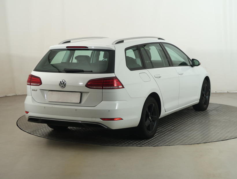 Volkswagen Golf, 2017