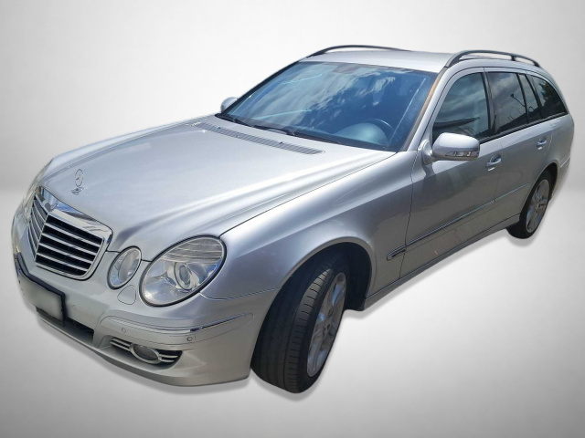 Mercedes-Benz E 2008