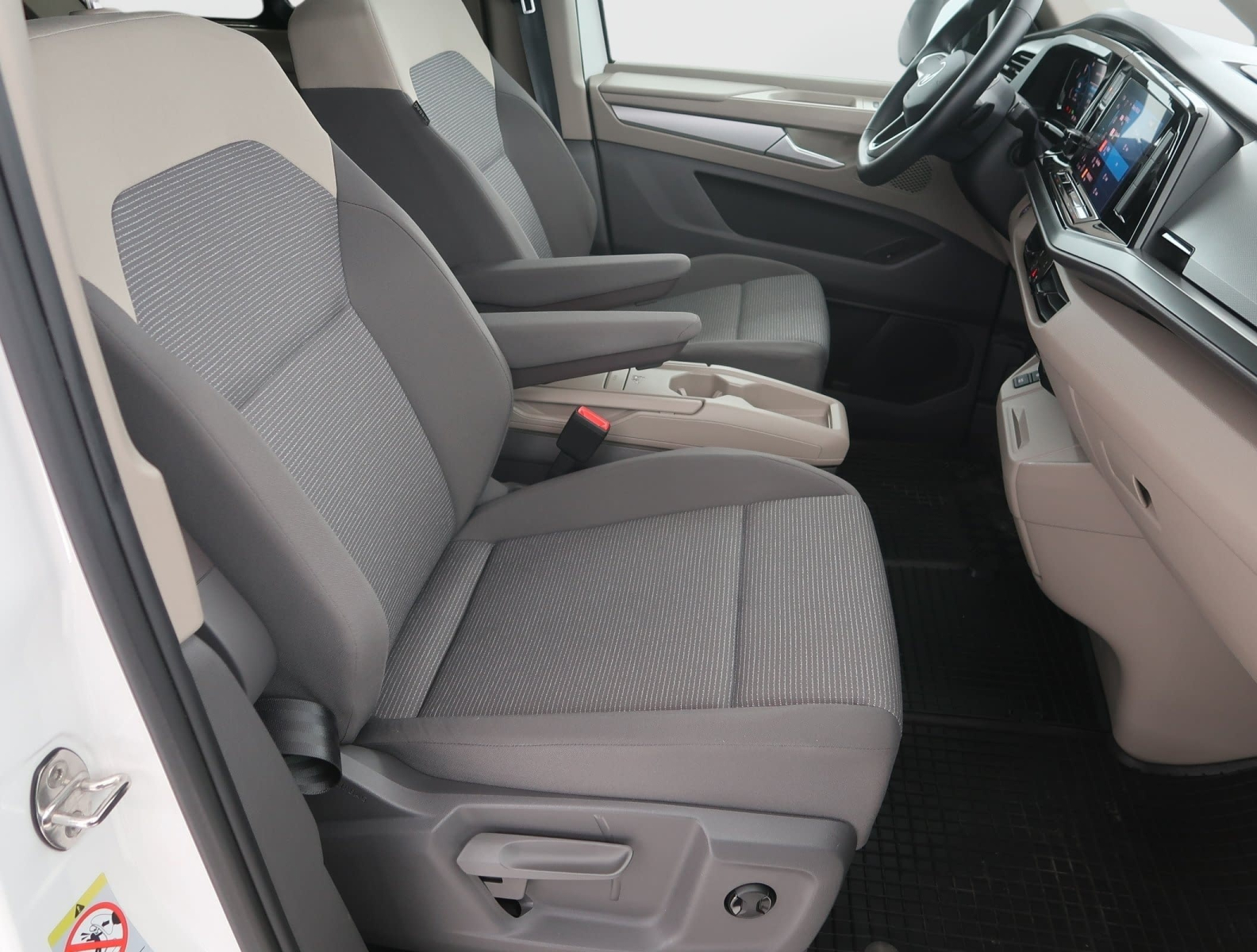 Volkswagen Multivan - 2023