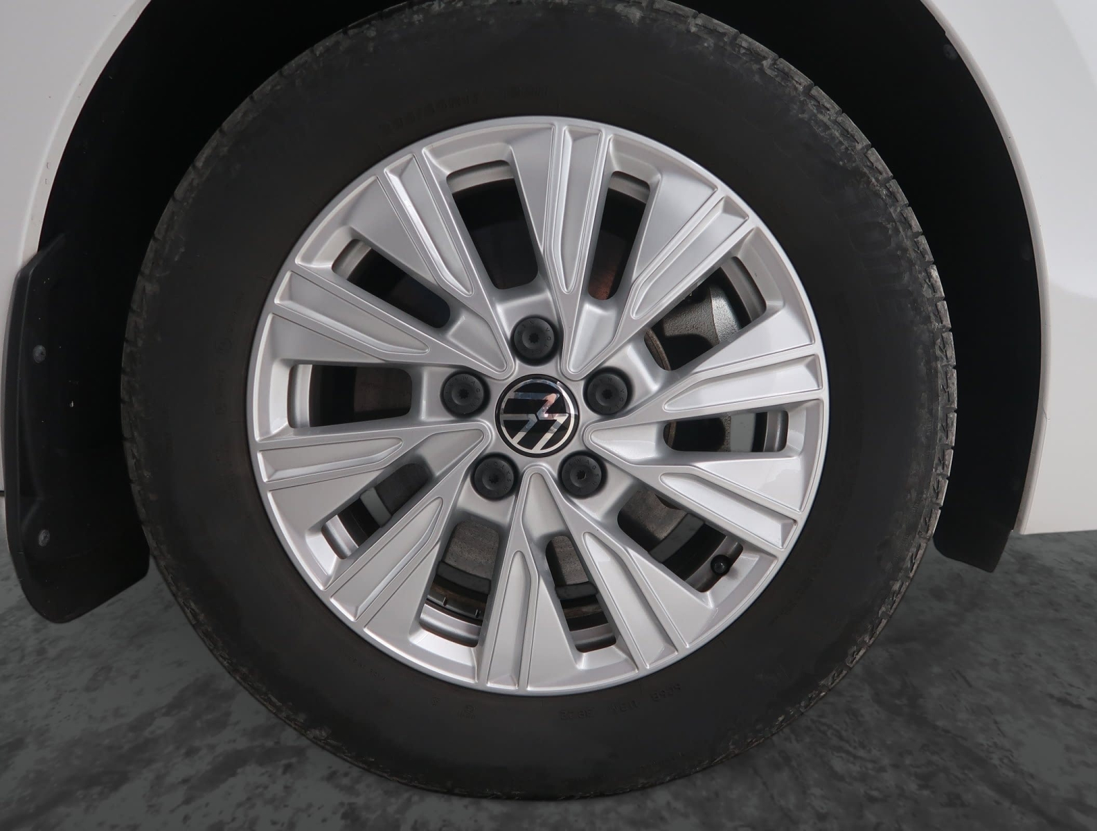 Volkswagen Multivan - 2023
