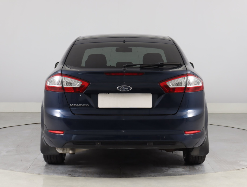 Ford Mondeo, 2011