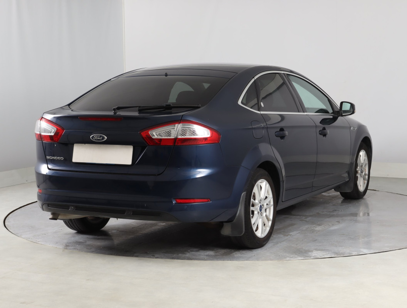 Ford Mondeo, 2011