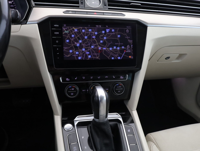 Volkswagen Passat, 2018
