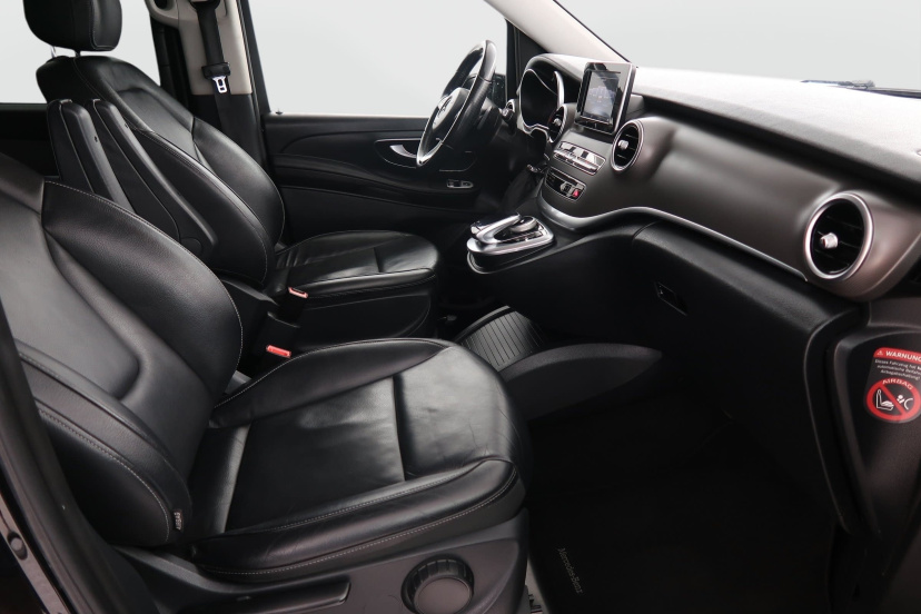 Mercedes-Benz V, 2015