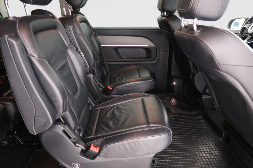 Mercedes-Benz V, 2015