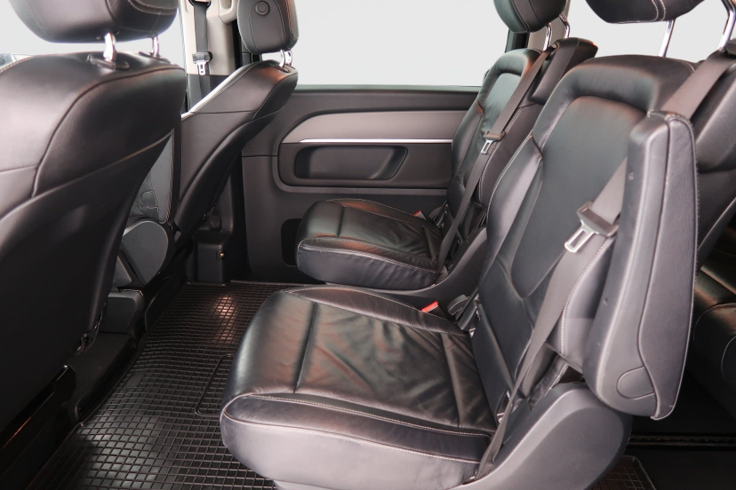 Mercedes-Benz V, 2015