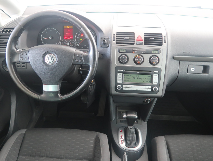 Volkswagen Touran, 2007