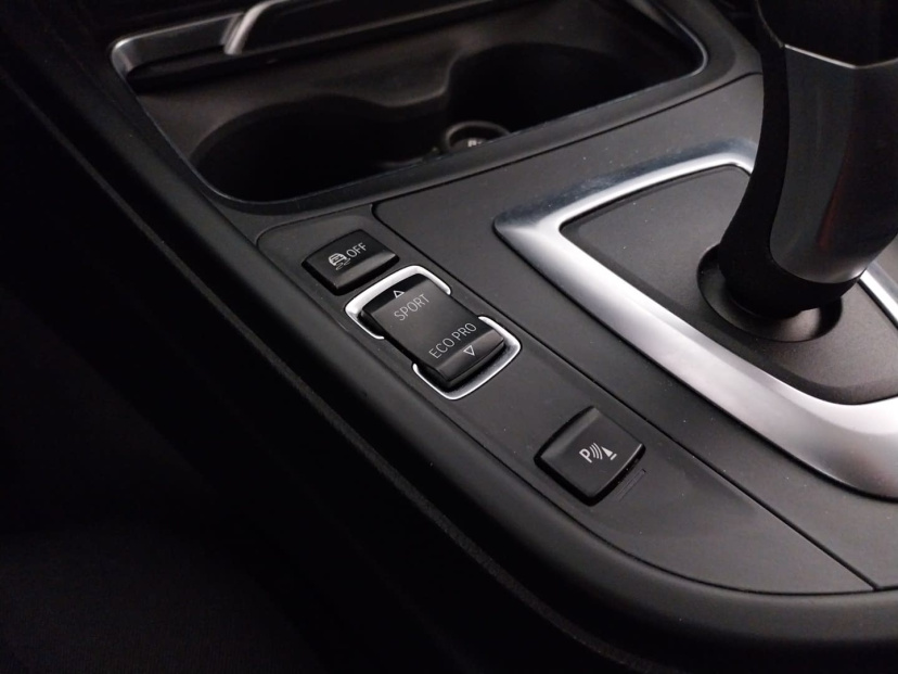BMW 3, 2016