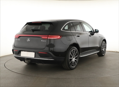 Mercedes-Benz EQC - 2020