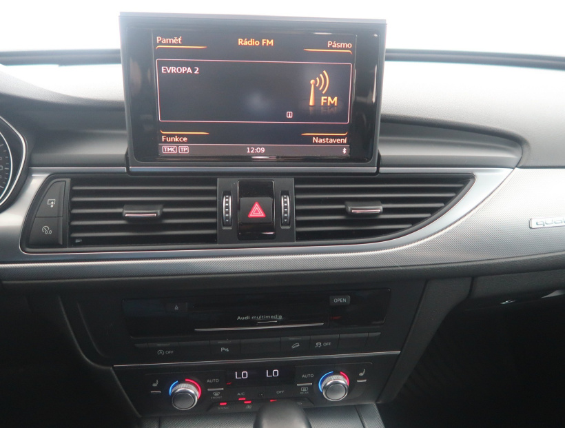 Audi A6 Allroad, 2015