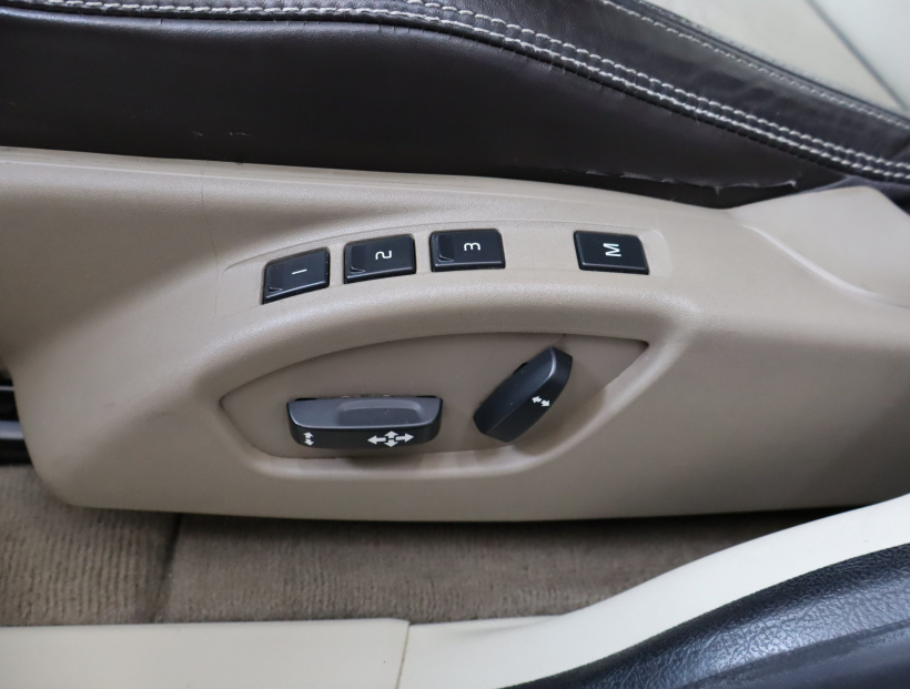 Volvo XC60, 2009