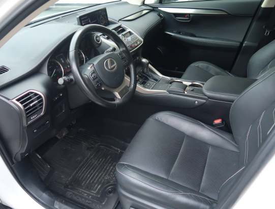 Lexus NX 300h