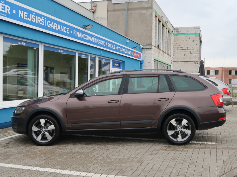 Škoda Octavia Scout, 2014
