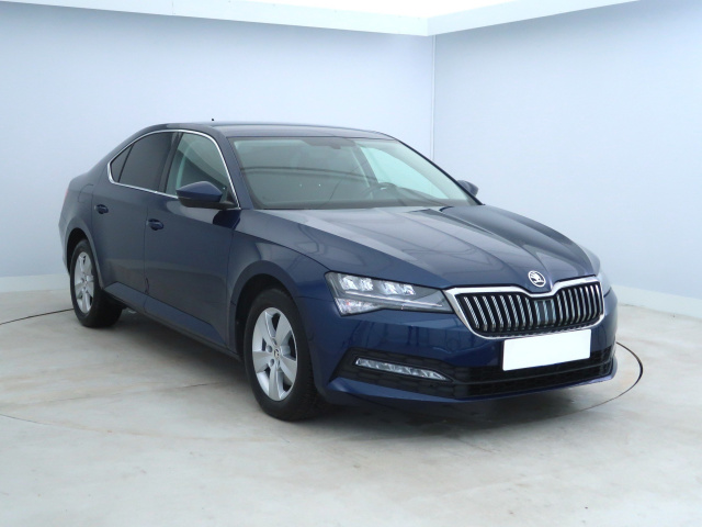 Škoda Superb 2021
