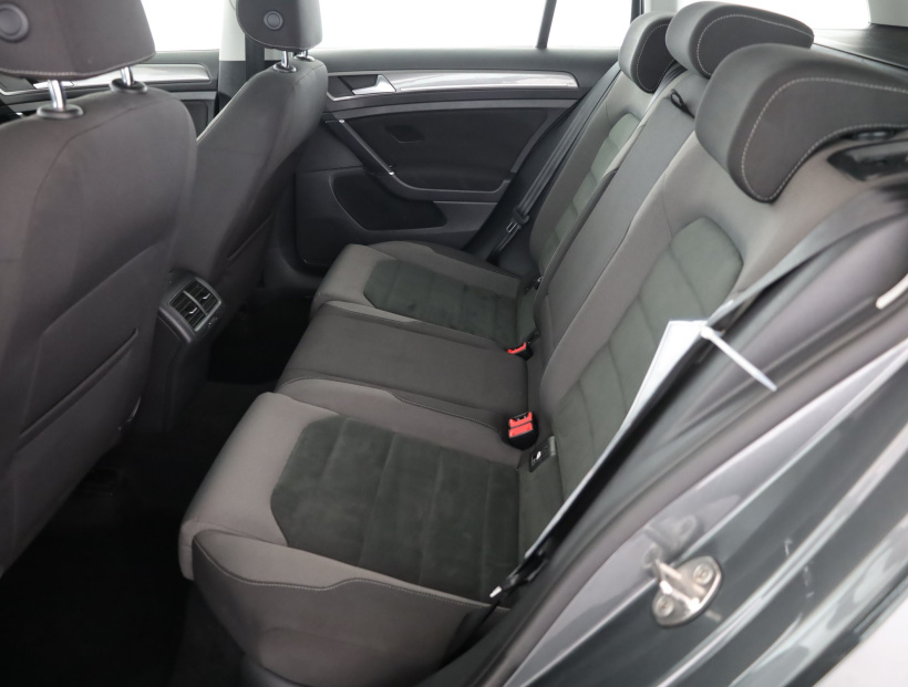 Volkswagen Golf, 2018