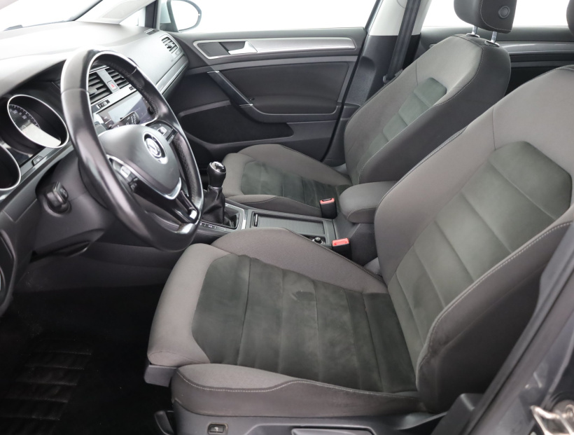 Volkswagen Golf, 2018
