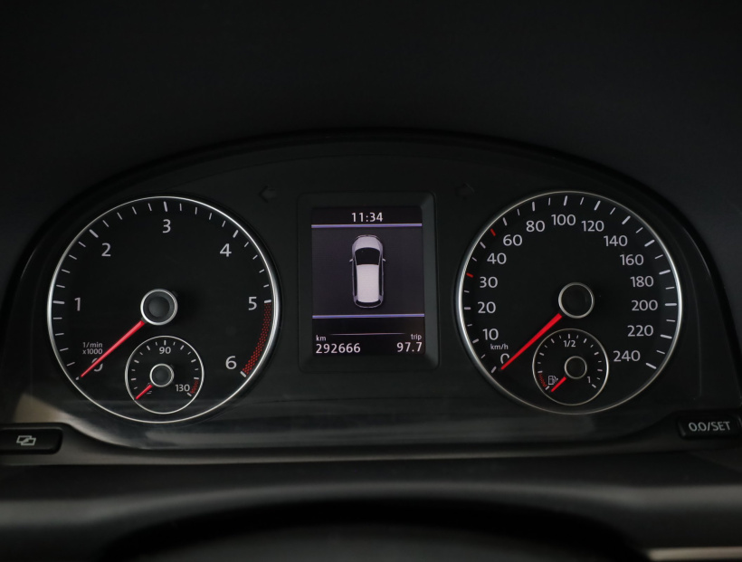 Volkswagen Touran, 2011
