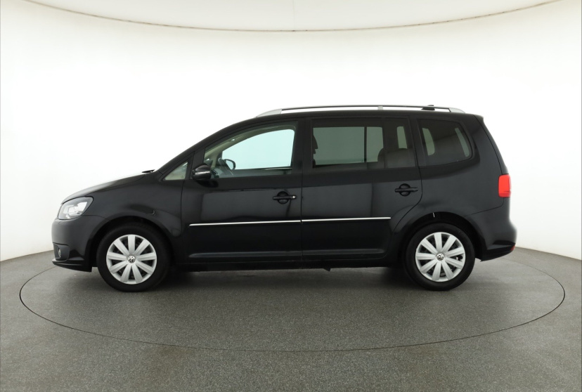 Volkswagen Touran, 2011