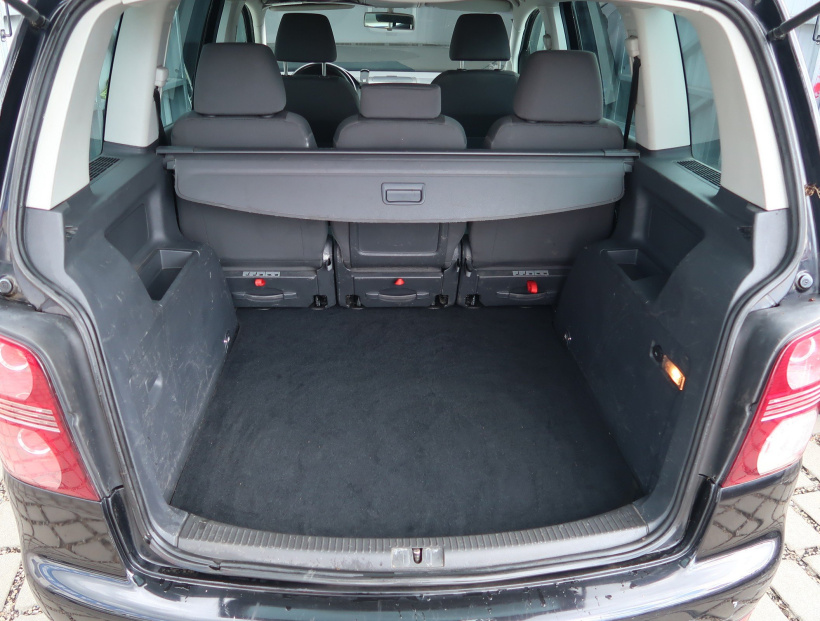Volkswagen Touran, 2007