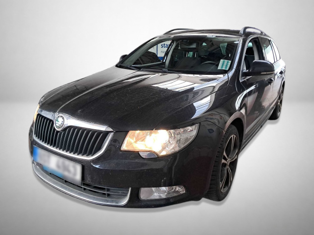 Škoda Superb 2012