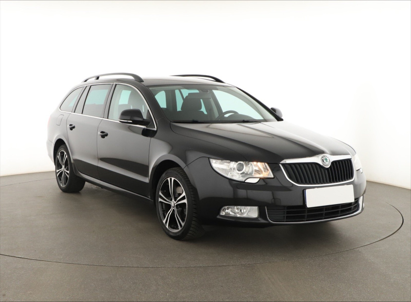 Škoda Superb, 2012