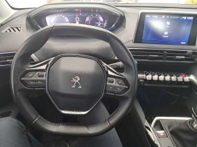 Peugeot 5008 - 2021