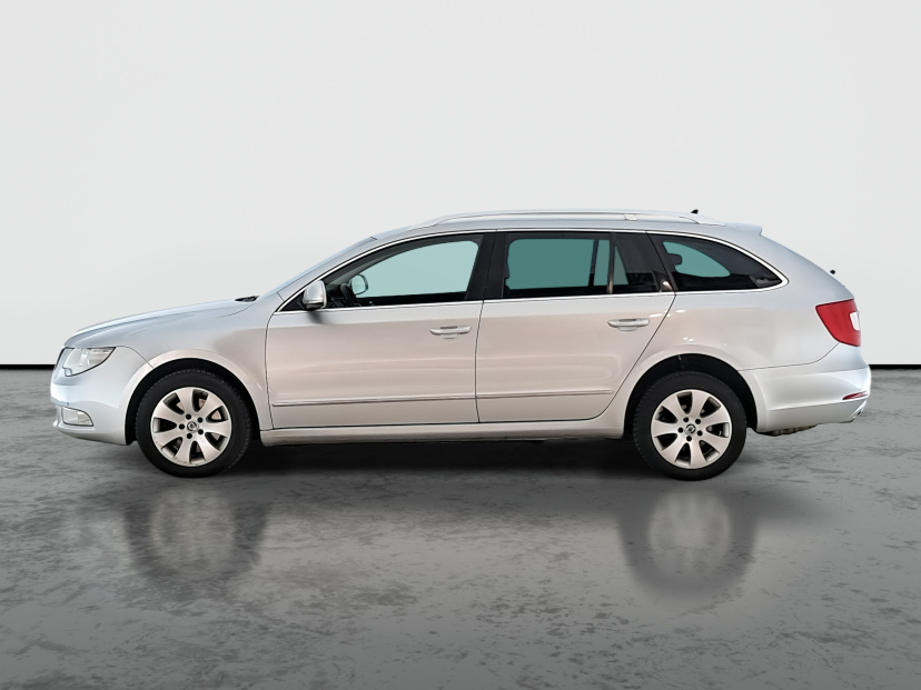 Škoda Superb, 2013
