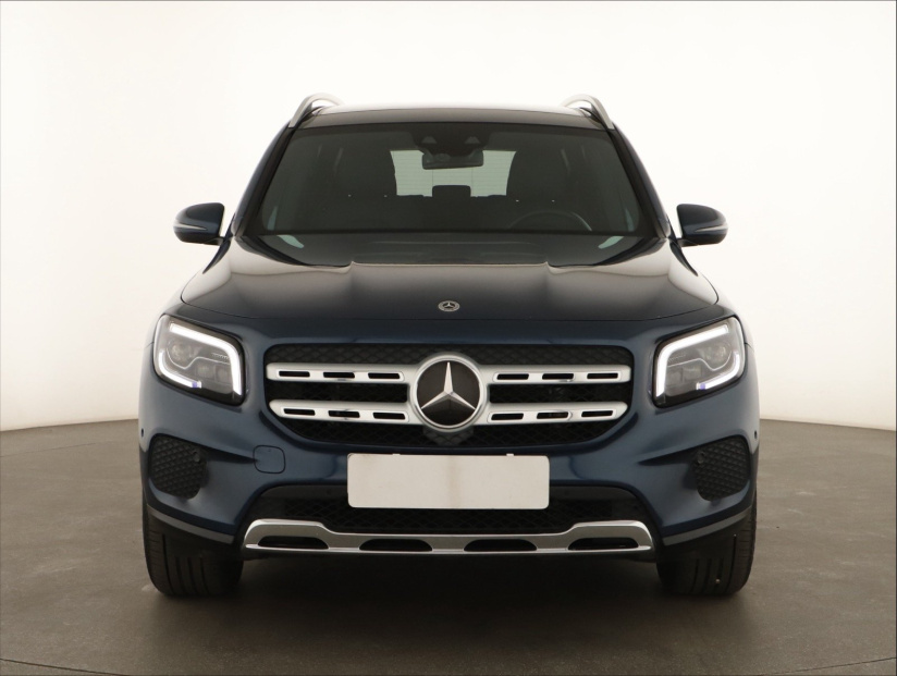 Mercedes-Benz GLB, 2023