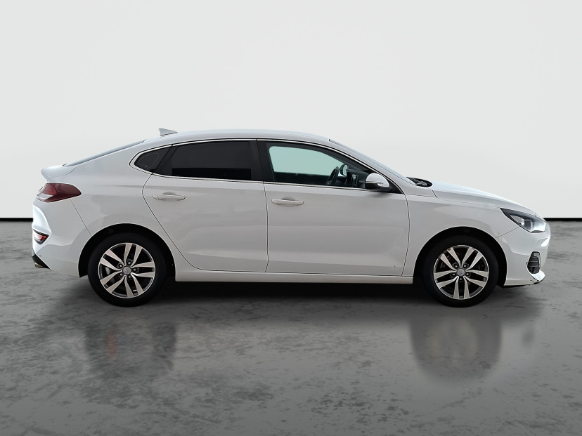 Hyundai i30 Fastback, 2019