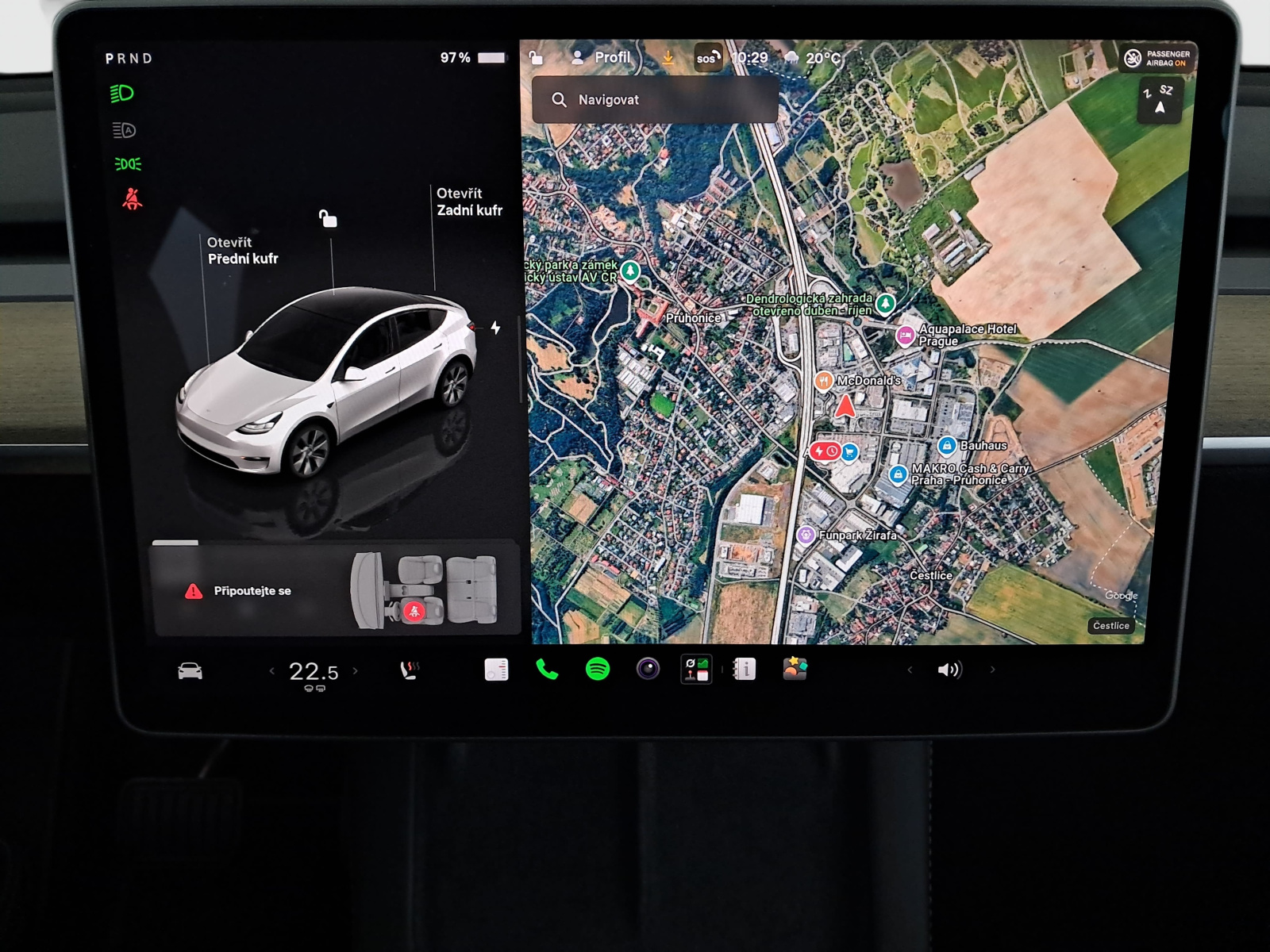 Tesla Model Y Standard Range – fotografie 24