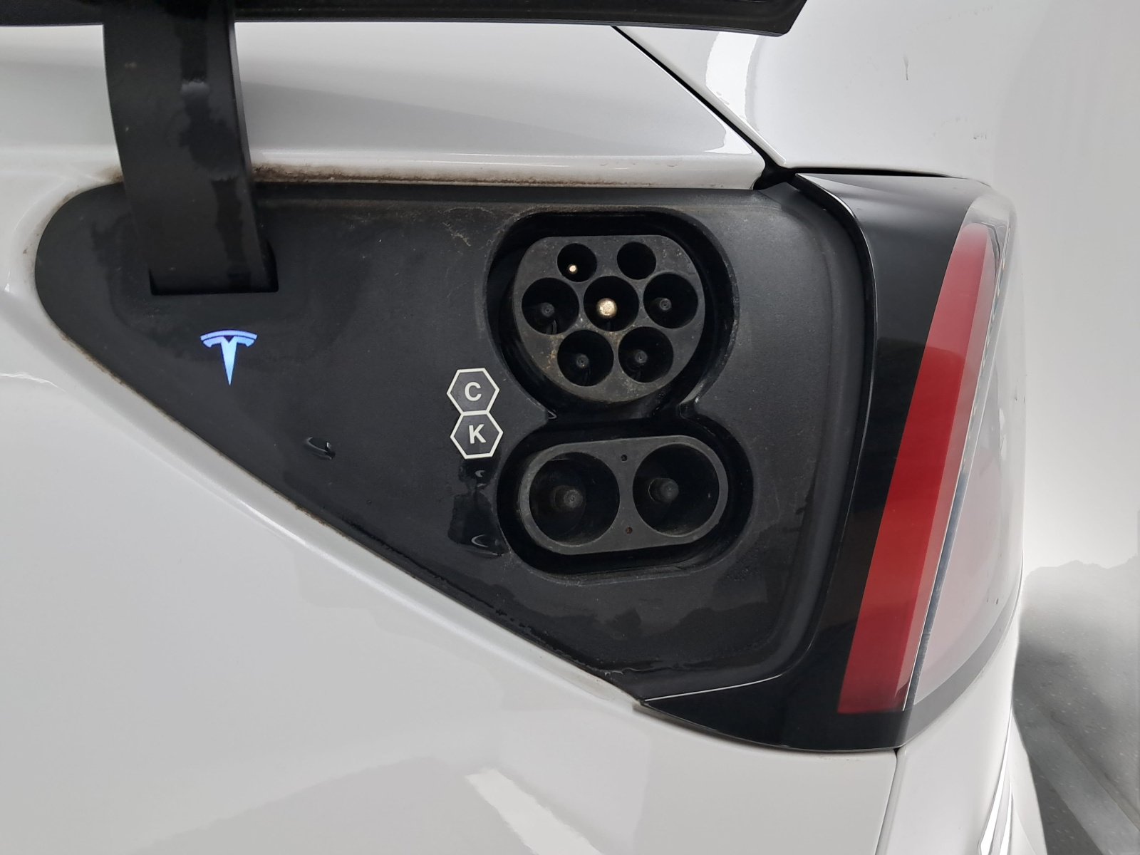 Tesla Model Y Standard Range – fotografie 26
