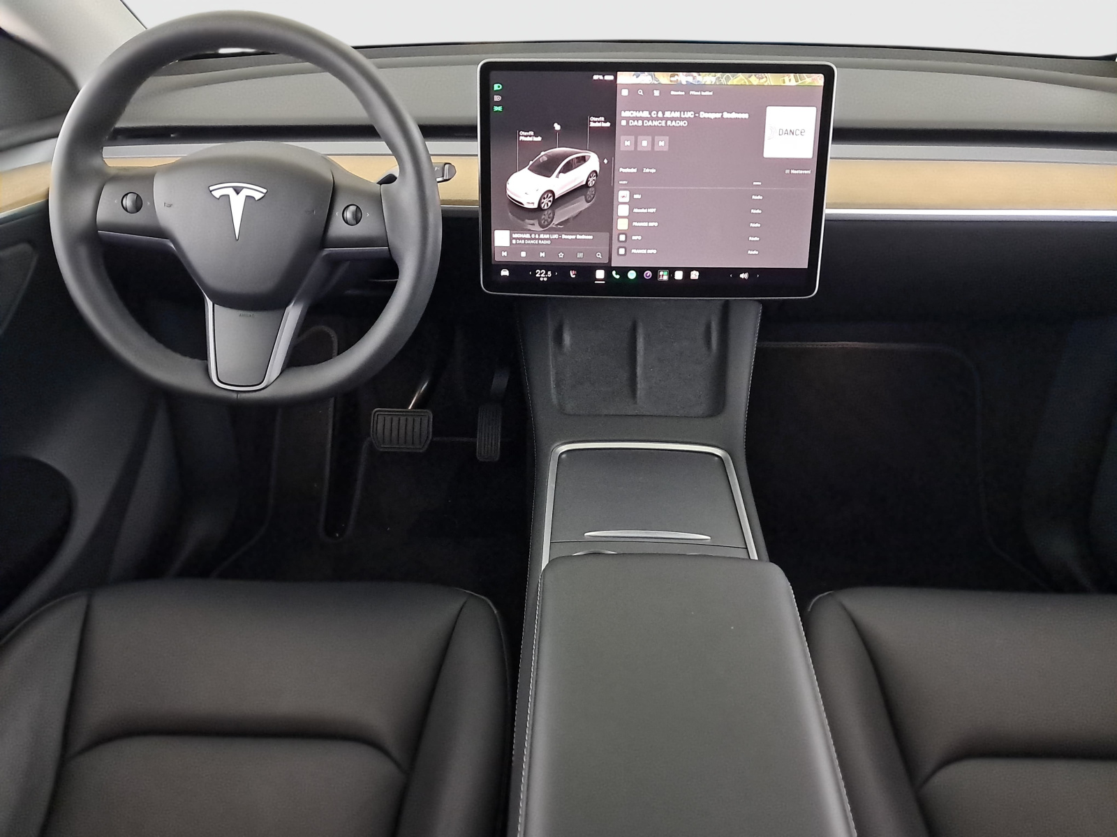 Tesla Model Y Standard Range – fotografie 10