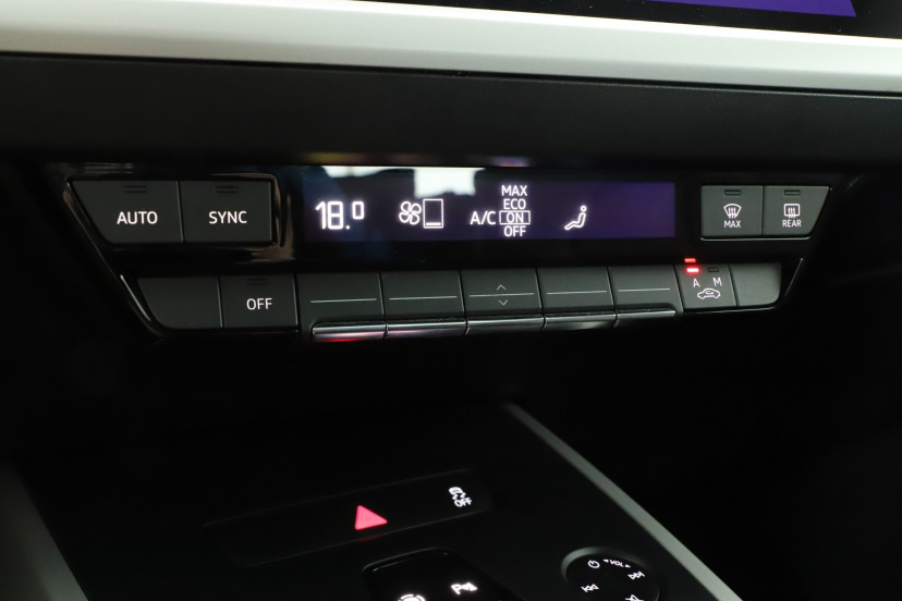 Audi Q4 e-tron, 2021