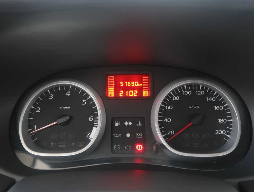 Dacia Duster, 2011