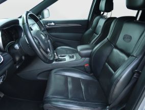 Jeep Grand Cherokee - 2020