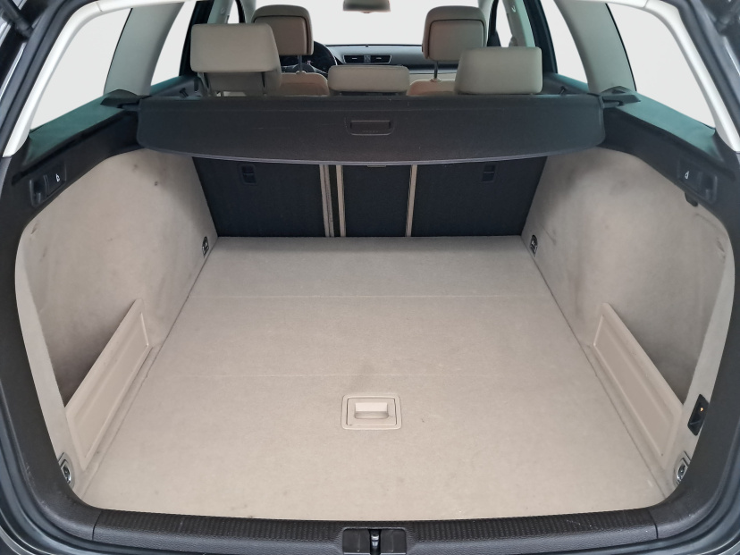 Volkswagen Passat, 2013