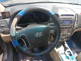 Hyundai Santa Fe - 2010