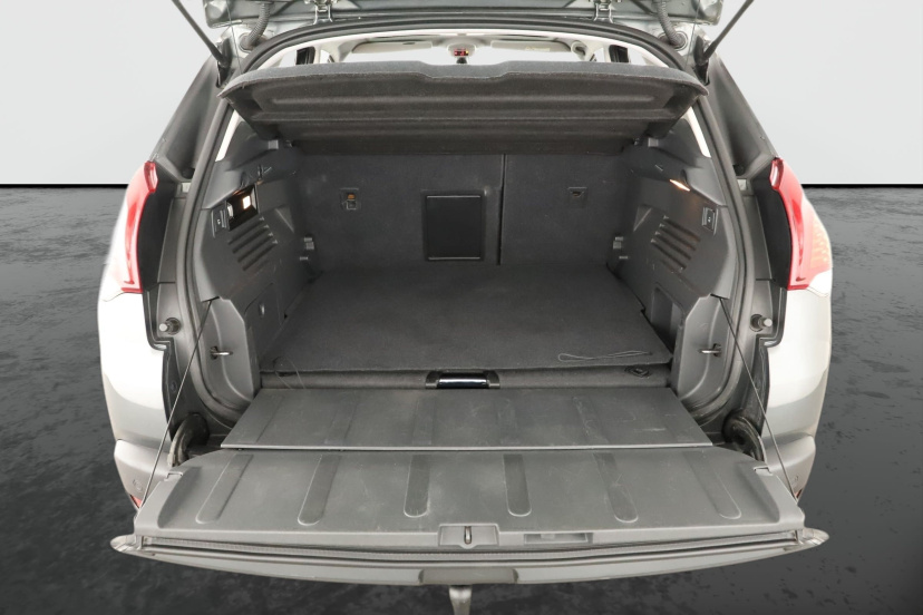 Peugeot 3008, 2014