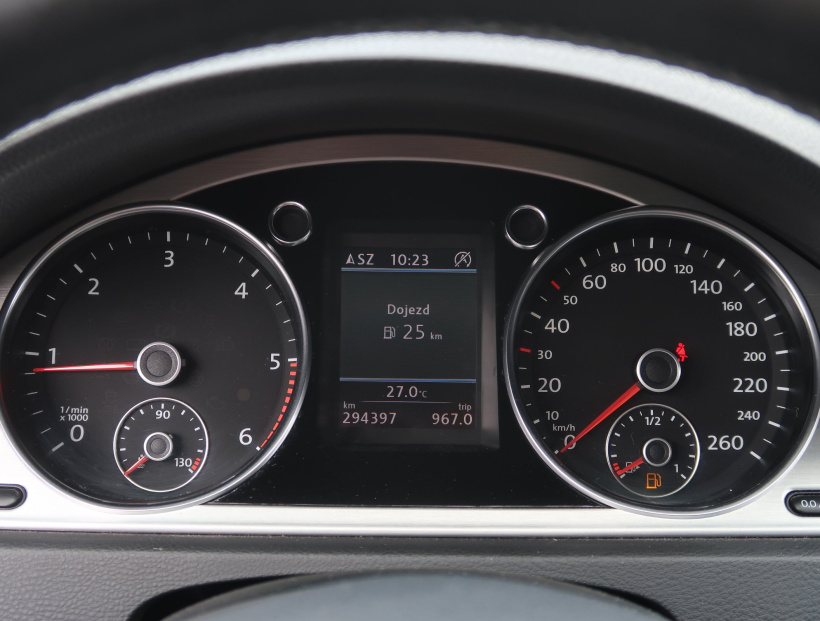 Volkswagen Passat, 2012
