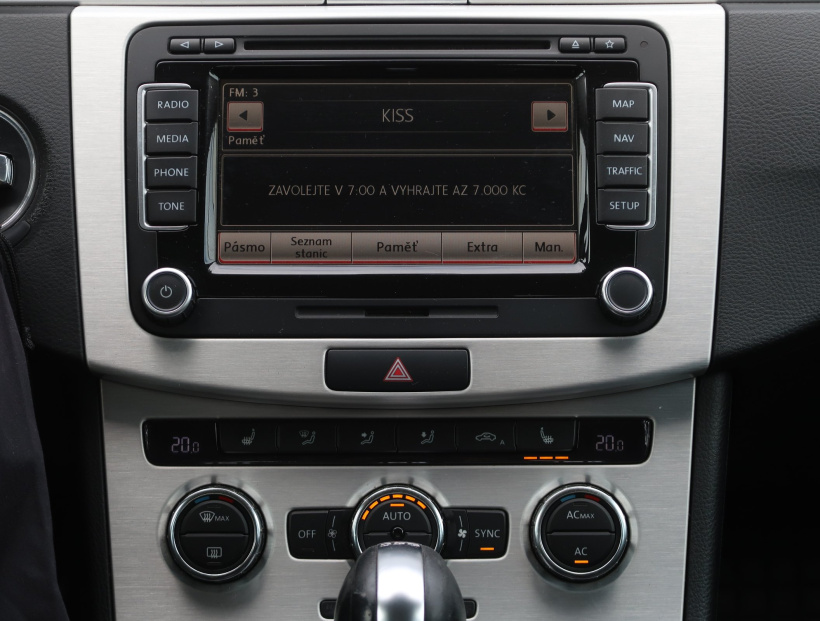 Volkswagen Passat, 2012