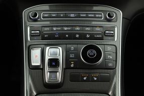 Hyundai Santa Fe - 2023