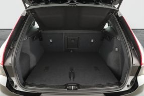 Volvo XC40 - 2026