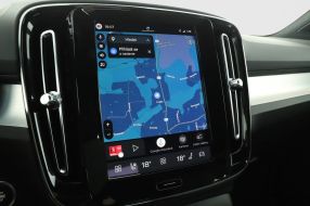 Volvo XC40 - 2026