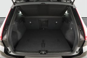 Volvo XC40 - 2026
