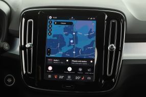 Volvo XC40 - 2026