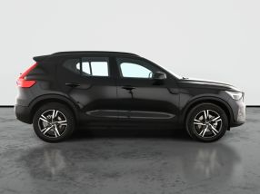 Volvo XC40 - 2026