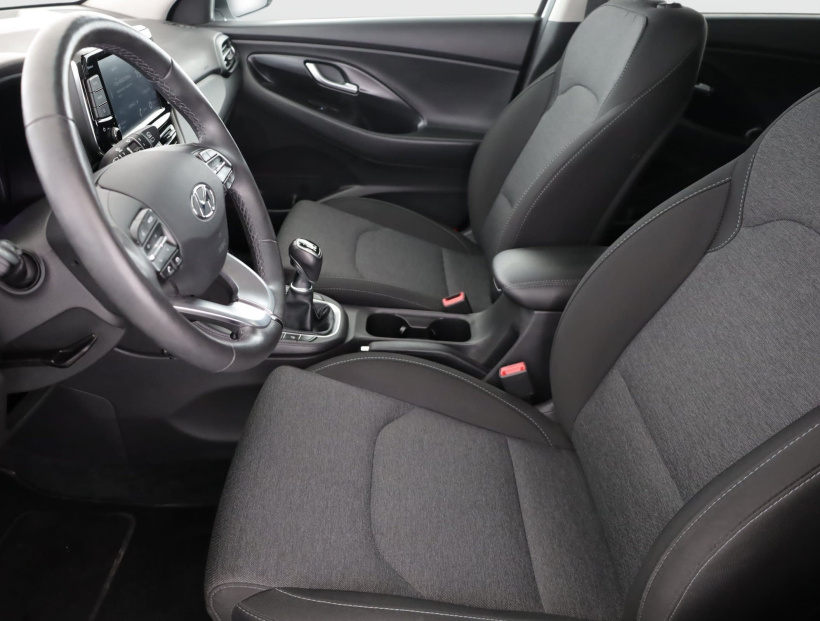 Hyundai i30, 2023